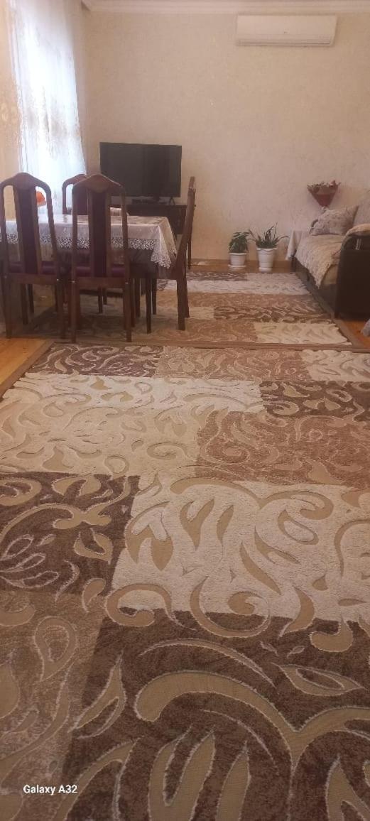 Apartment At Narimanov 151 Ganja Buitenkant foto